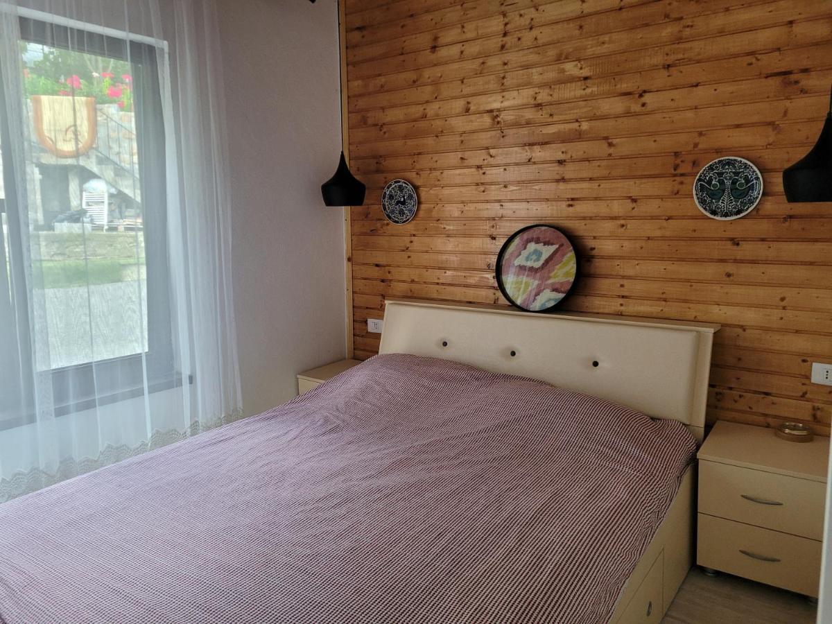 Madas Barbatesti Exteriér fotografie